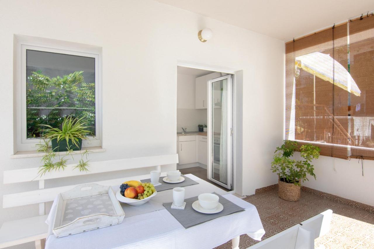 Apartman Grepo มาคาร์สกา ภายนอก รูปภาพ