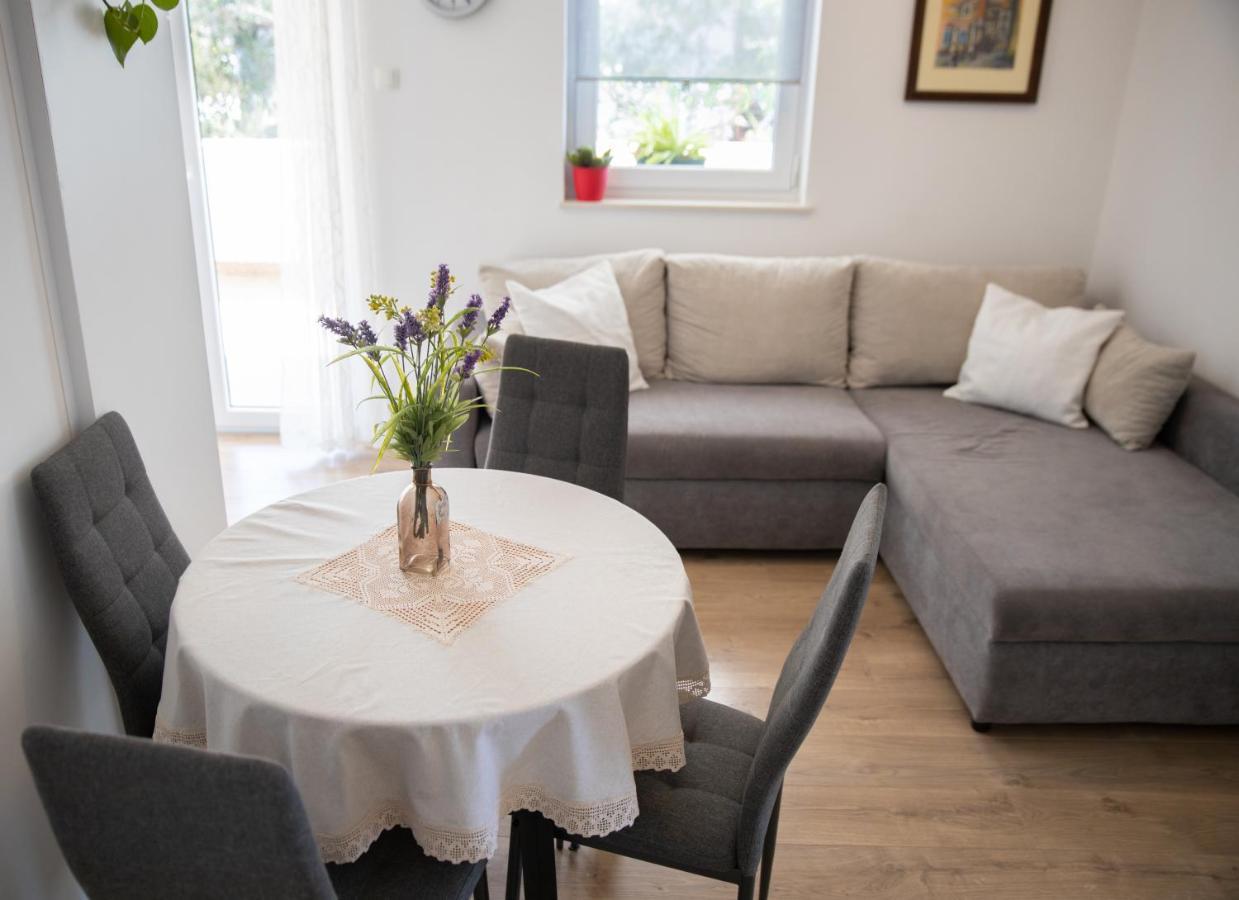 Apartman Grepo มาคาร์สกา ภายนอก รูปภาพ