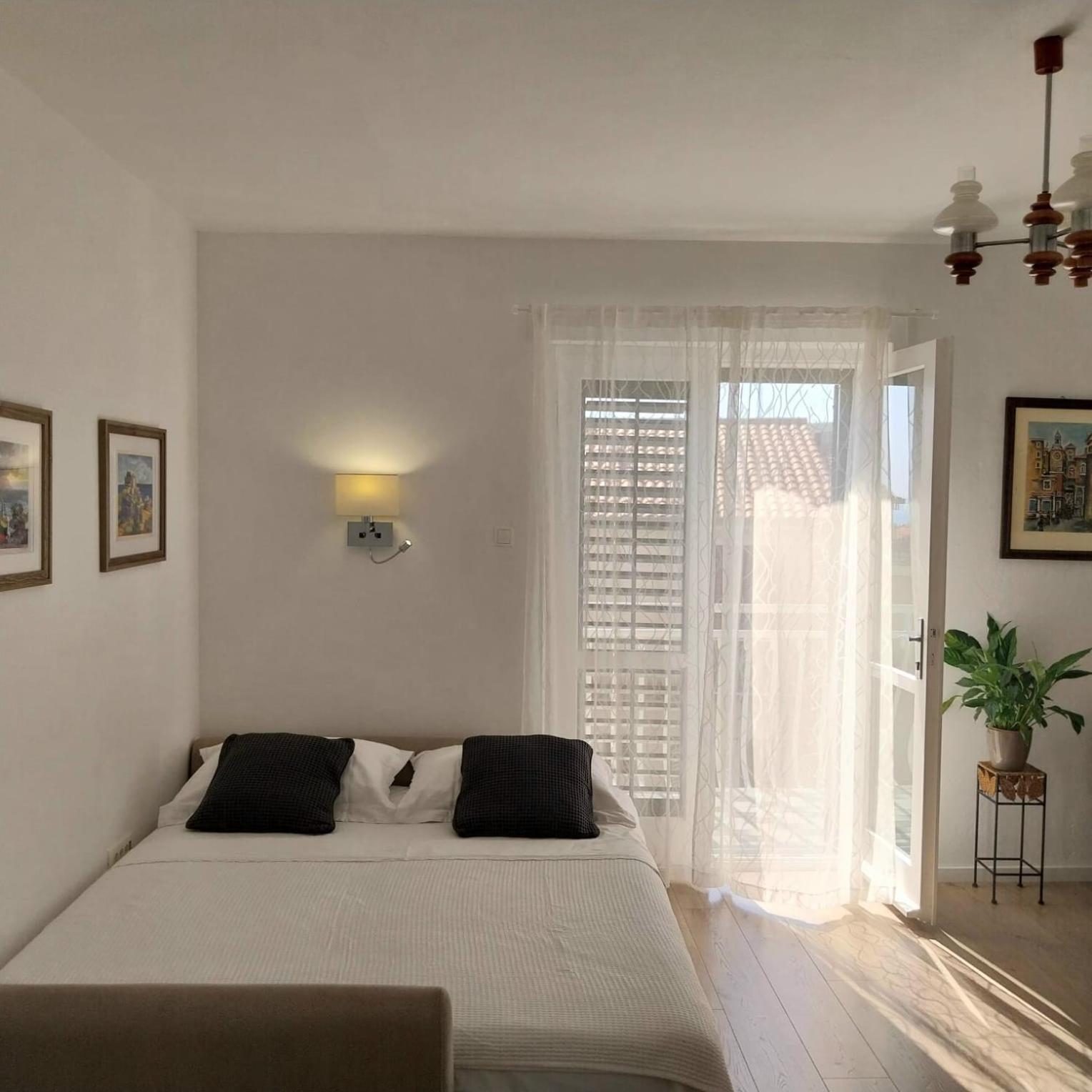 Apartman Grepo มาคาร์สกา ภายนอก รูปภาพ